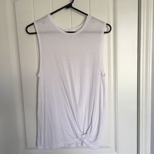 White knotted tank